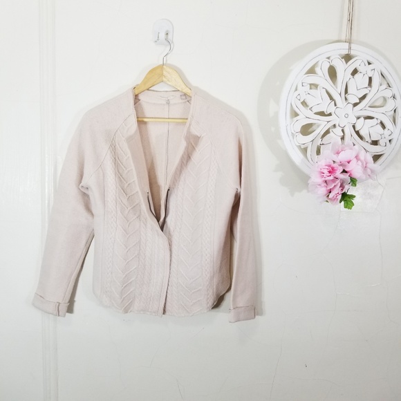 Anthropologie Sweaters - Anthropologie knitted & knotted 100% wool sweater